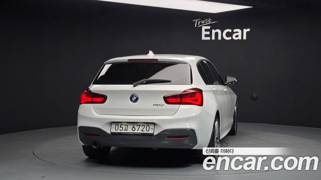 BMW 1-Series 2018 — photo 4
