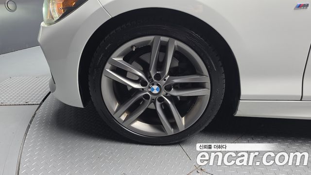 BMW 1-Series 2018 — photo 5