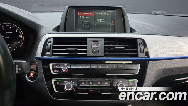 BMW 1-Series 2018 — photo 19