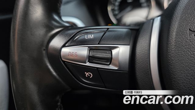 BMW 1-Series 2018 — photo 29