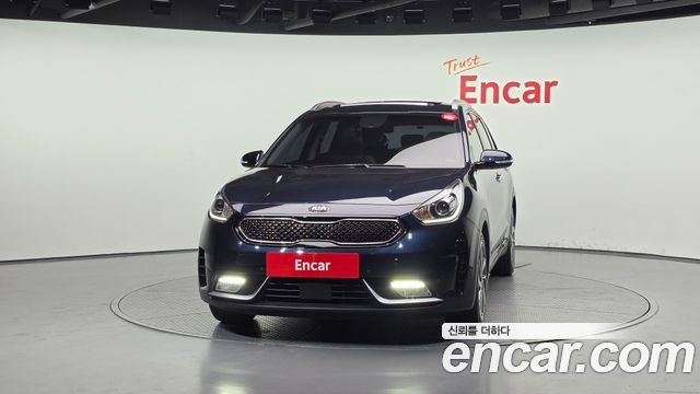 Kia Niro 2017 — photo 3
