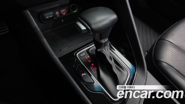 Kia Niro 2017 — photo 9