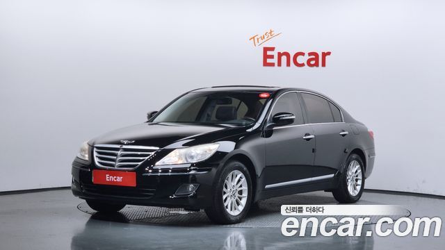 Hyundai Genesis 2011 — photo 1