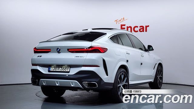 BMW X6 2022 — photo 2
