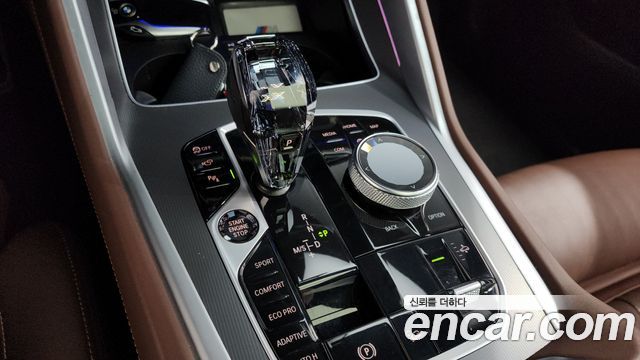 BMW X6 2022 — photo 9