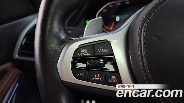 BMW X6 2022 — photo 16