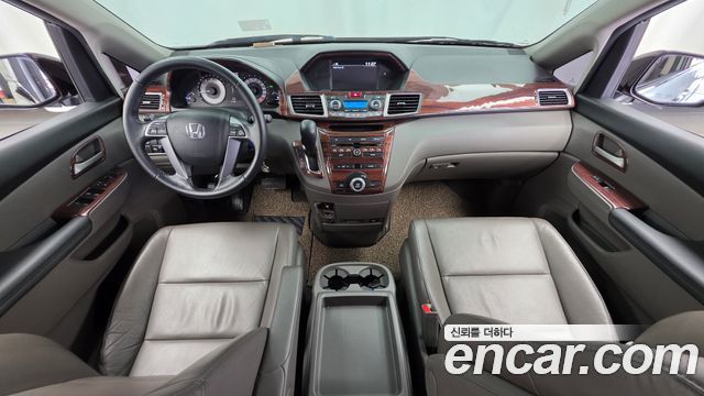 Honda Odyssey 2013 — photo 7