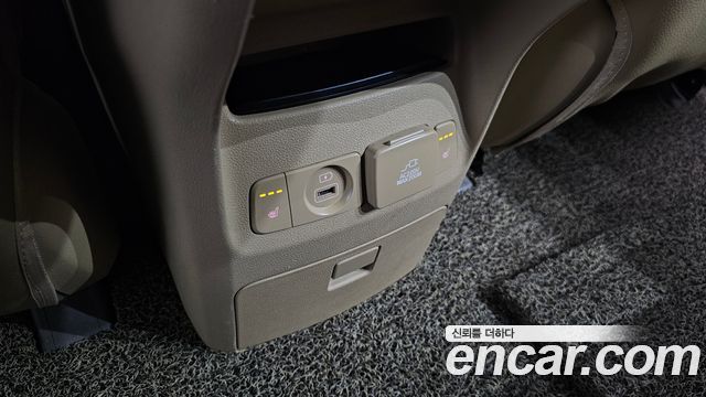 Kia Canival 2019 — photo 19