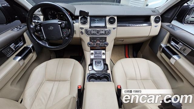 Land Rover Discovery 2014 — photo 7
