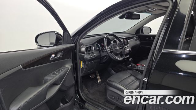 Kia Sorento 2017 — photo 13