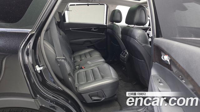 Kia Sorento 2017 — photo 17