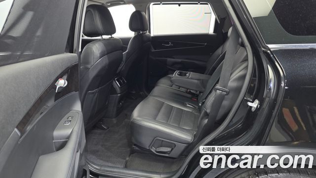 Kia Sorento 2017 — photo 18