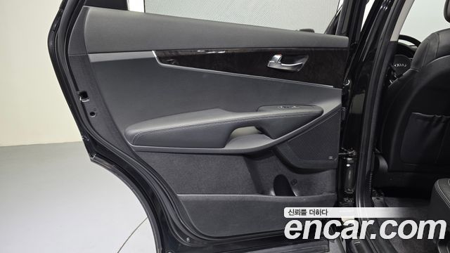 Kia Sorento 2017 — photo 15