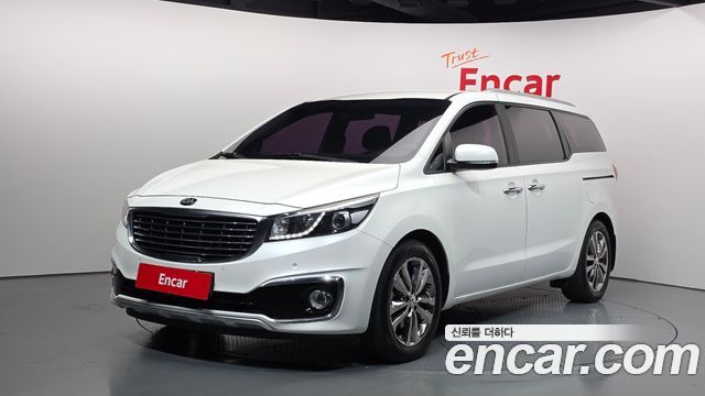 Kia Canival 2016 — photo 1
