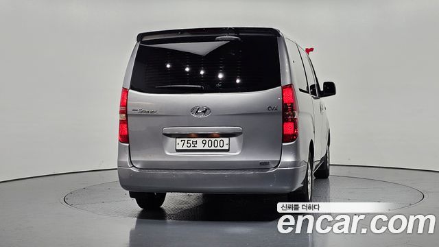 Hyundai Starex 2013 — photo 4