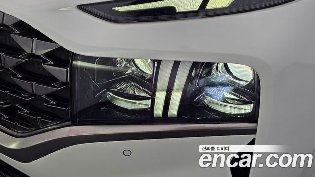 Hyundai Santafe 2022 — photo 8