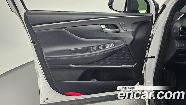 Hyundai Santafe 2022 — photo 14