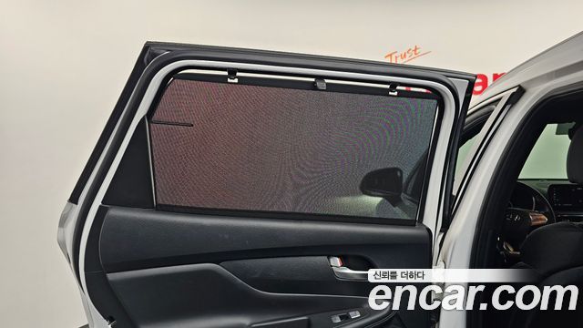Hyundai Santafe 2022 — photo 27
