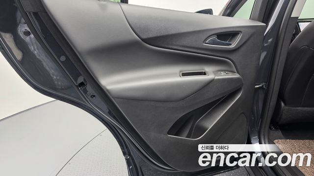 Chevrolet Korea Equinox 2022 — photo 14