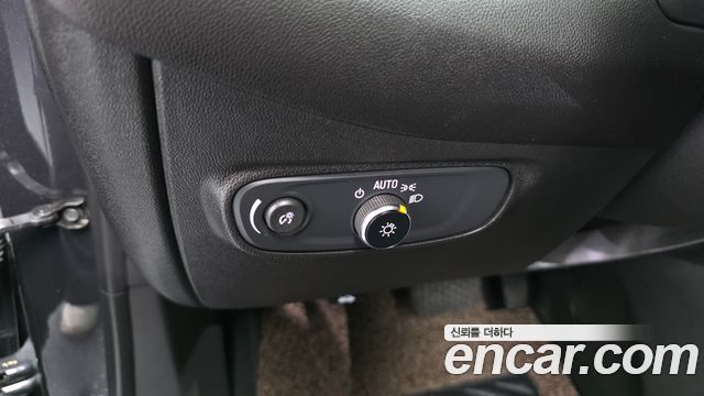 Chevrolet Korea Equinox 2022 — photo 29