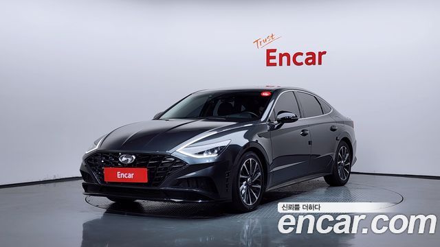 Hyundai Sonata 2022 — photo 1