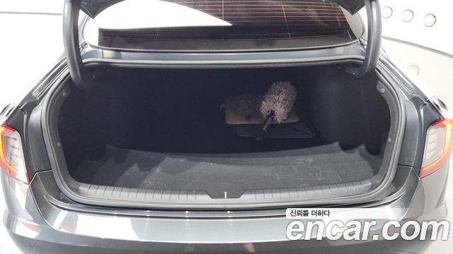 Hyundai Sonata 2022 — photo 23
