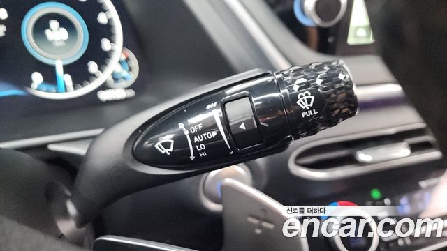 Hyundai Sonata 2022 — photo 27