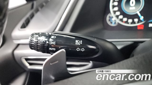 Hyundai Sonata 2022 — photo 30