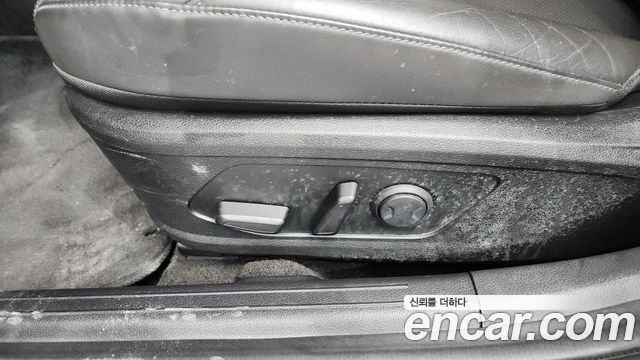 Hyundai Sonata 2022 — photo 31