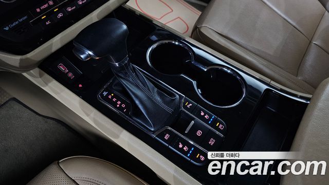 Kia Canival 2019 — photo 9