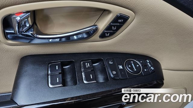 Kia Canival 2019 — photo 12