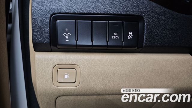 Kia Canival 2019 — photo 13