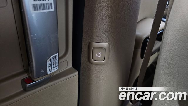 Kia Canival 2019 — photo 18