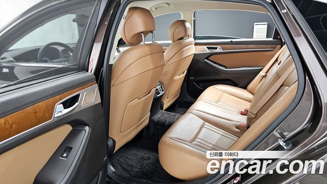 Genesis G80 2017 — photo 11