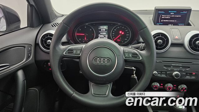 Audi A1 2013 — photo 13