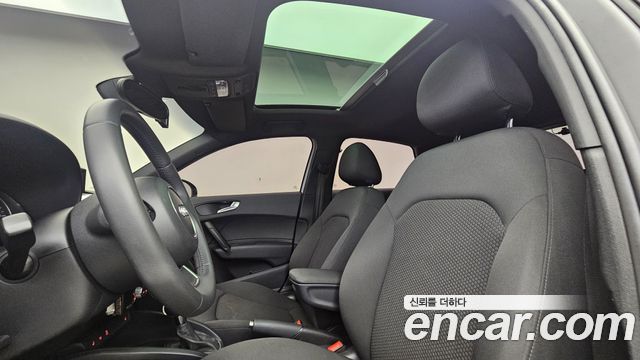 Audi A1 2013 — photo 18