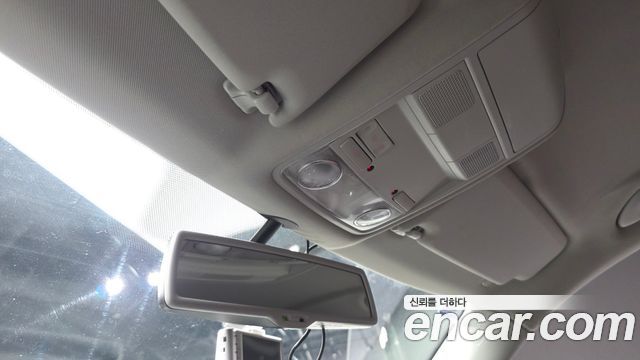 Volkswagen Tiguan 2015 — photo 19