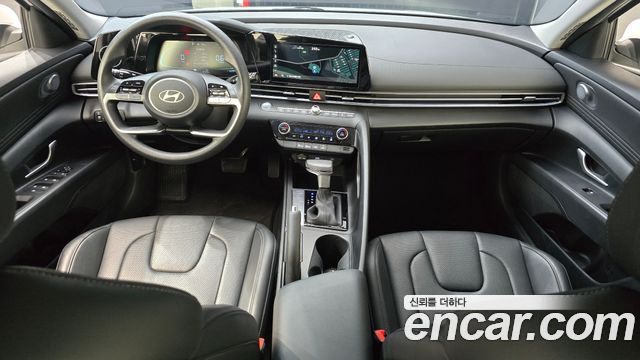 Hyundai AVANTE 2024 — photo 10