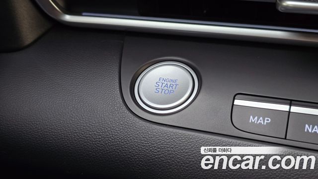 Hyundai AVANTE 2024 — photo 19