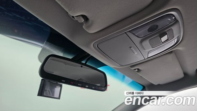 Kia K5 2019 — photo 20