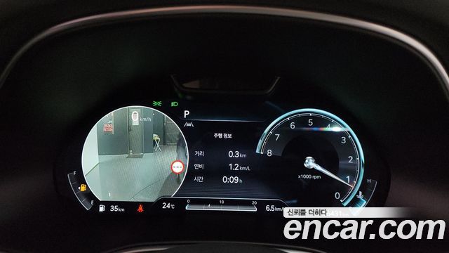 Genesis GV80 2022 — photo 11