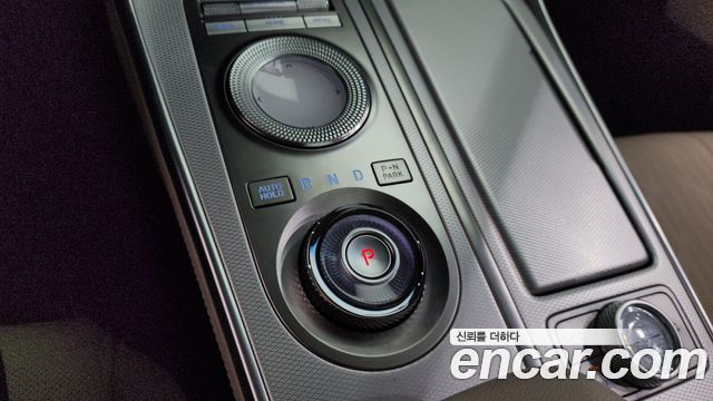 Genesis GV80 2022 — photo 12