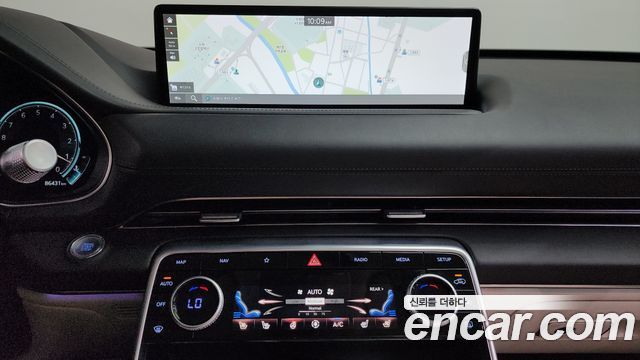 Genesis GV80 2022 — photo 18