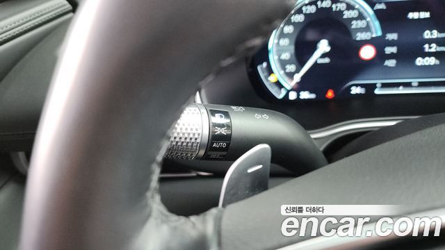 Genesis GV80 2022 — photo 30