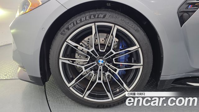 BMW M3 2022 — photo 5