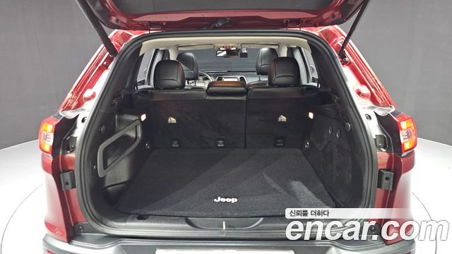 Jeep Cherokee 2015 — photo 16