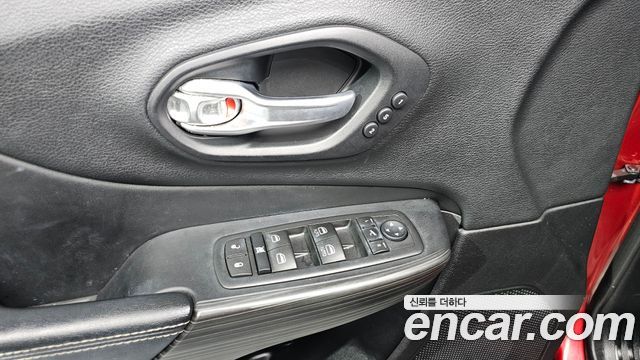 Jeep Cherokee 2015 — photo 20