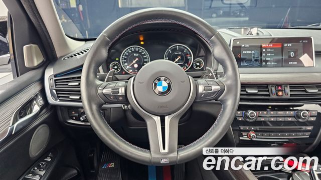 BMW X5 2017 — photo 19