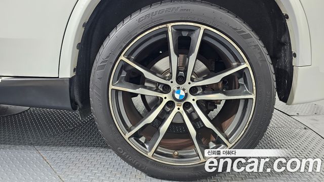 BMW X5 2017 — photo 7