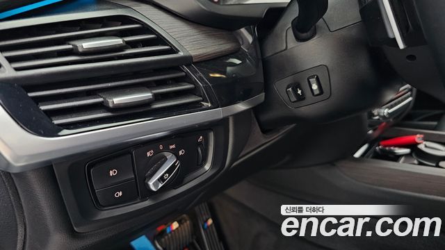 BMW X5 2017 — photo 27